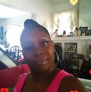 Meet your Posher, Tayaneka